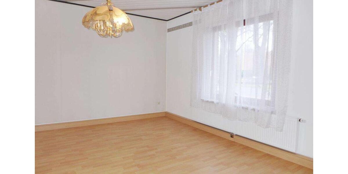 Erdgeschoßwohnung Rehden - 3 Zimmer, 90 m&sup2;, 650&euro; | Angebot:25235838