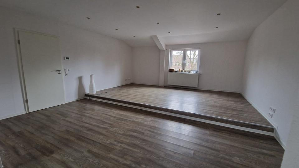 Etagenwohnung Wiesmoor - 2 Zimmer, 60 m&sup2;, 510&euro; | Angebot:25350580
