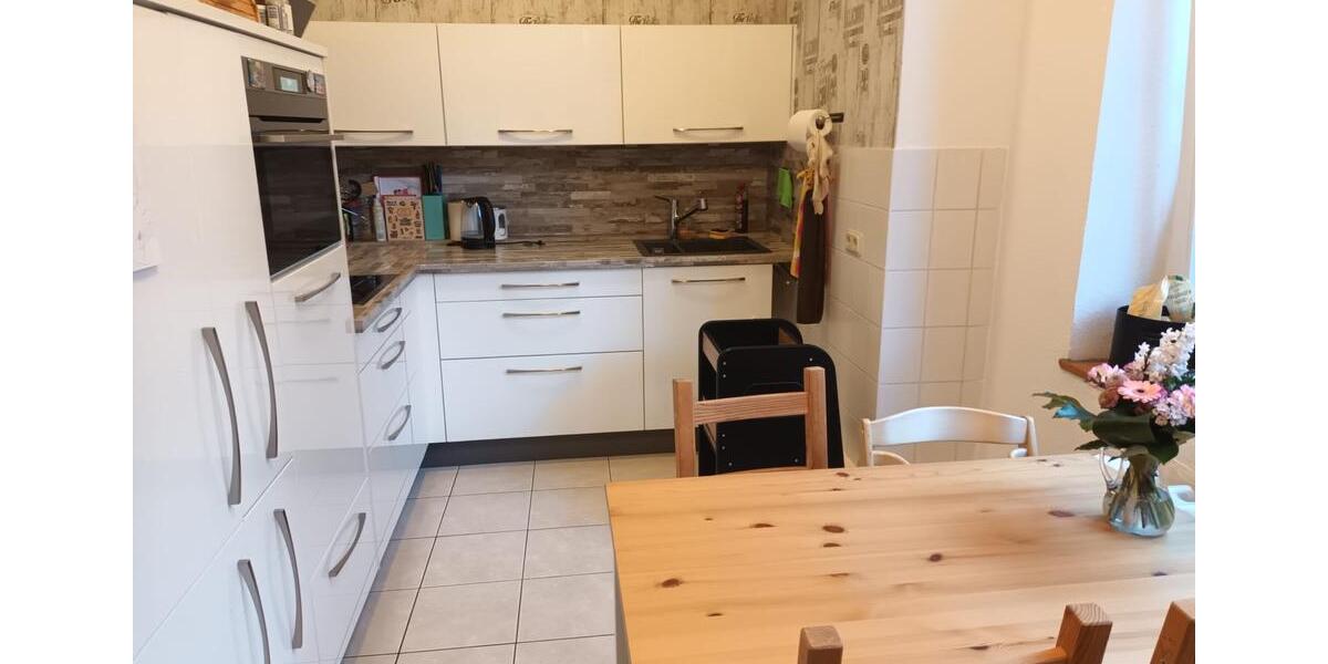 Erdgeschoßwohnung Eisenach - 3 Zimmer, 87 m&sup2;, 780&euro; | Angebot:25833526