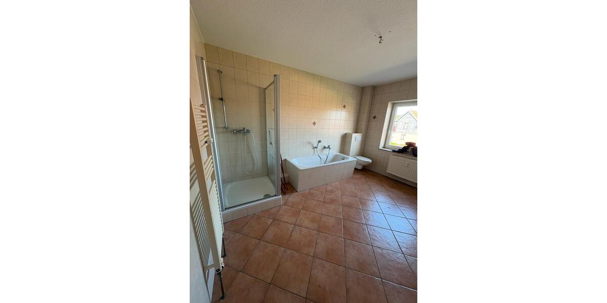 Etagenwohnung Themar - 3 Zimmer, 114 m&sup2;, 960&euro; | Angebot:26483251