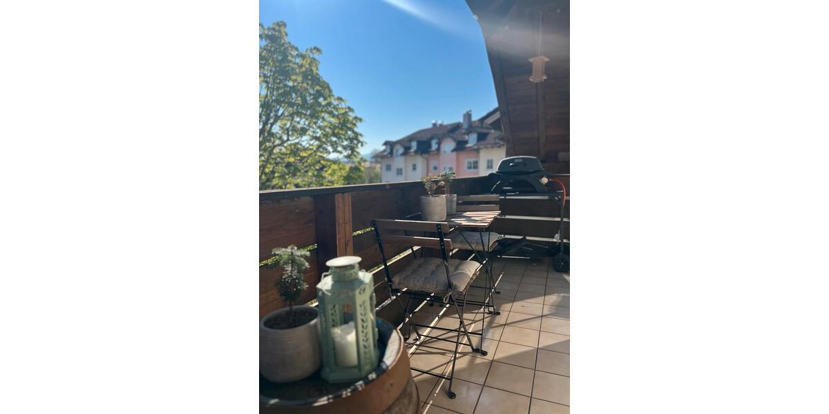 Etagenwohnung Traunstein - 3 Zimmer, 102 m&sup2;, 1.300&euro; | Angebot:26516749