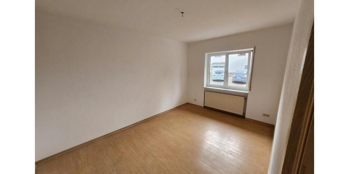 Hochparterre Nohfelden - 4 Zimmer, 90 m&sup2;, 684&euro; | Angebot:26342548