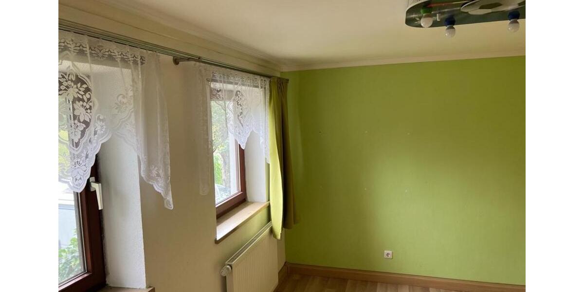 Einfamilienhaus München Trudering - 6 Zimmer, 160 m&sup2;, 2.500&euro; | Angebot:24695619