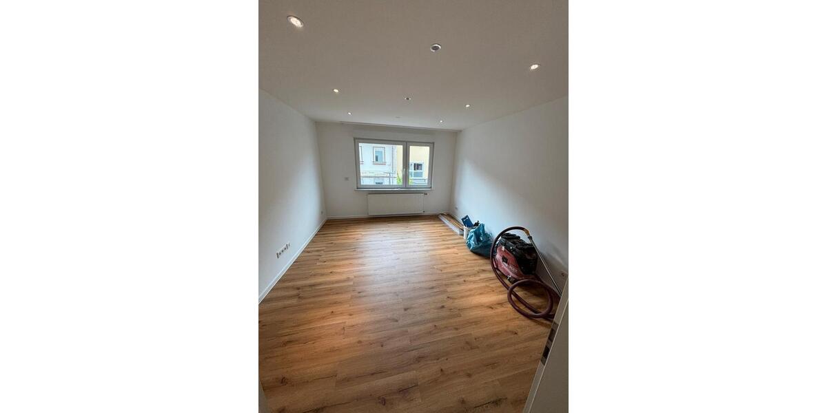 Etagenwohnung Bexbach - 2 Zimmer, 70 m&sup2;, 700&euro; | Angebot:26207376