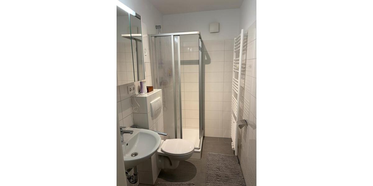 Wohnen auf Zeit Düsseldorf Derendorf - 3 Zimmer, 64 m&sup2;, 1.000&euro; | Angebot:25957704