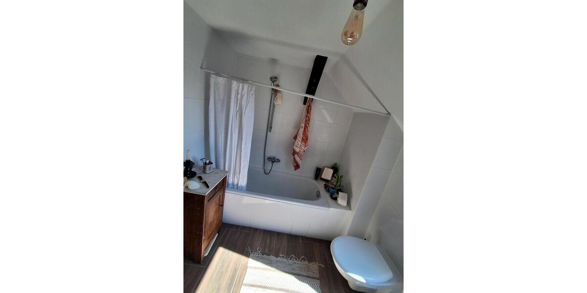 Dachgeschoßwohnung Annaberg-Buchholz Buchholz - 3 Zimmer, 65 m&sup2;, 320&euro; | Angebot:26368853