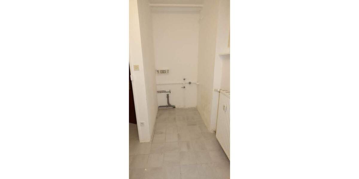 Gewerbeobjekt St. Ingbert Rentrisch - 3 Zimmer, 82 m&sup2;, 380&euro; | Angebot:24789912