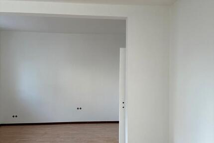 Mietwohnung 2 Zimmer mit EBK im Erdgeschoss in Großen Linden 2 zimmer