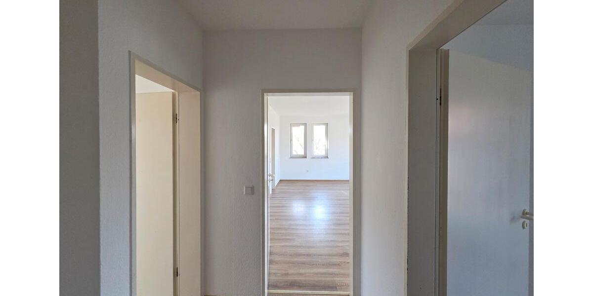 Etagenwohnung Emden Rysumer Landstraße - 4 Zimmer, 88 m&sup2;, 618&euro; | Angebot:26441393