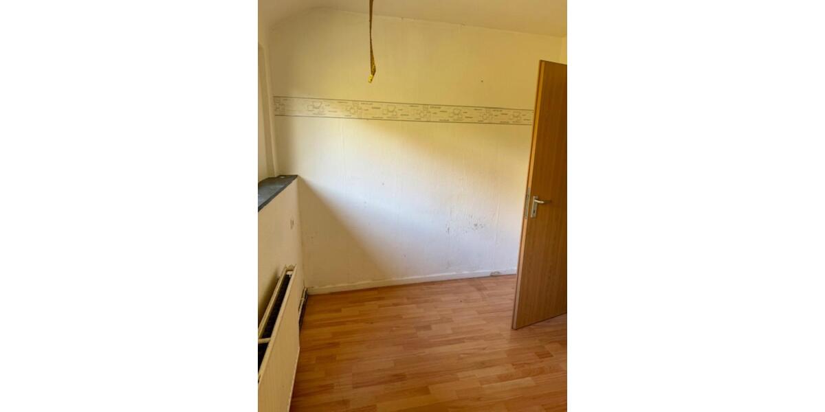 Dachgeschoßwohnung Bergneustadt - 3 Zimmer, 61 m&sup2;, 320&euro; | Angebot:24813798