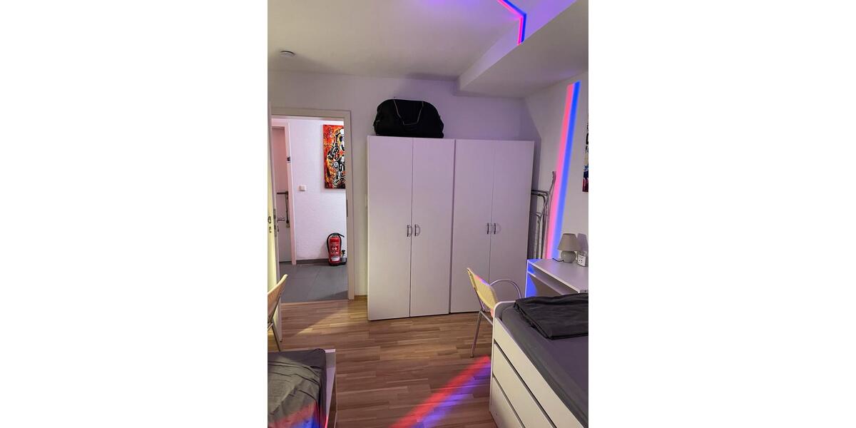 ZimmerBett in Mannheim 350 € warm, alles inklusive 1 zimmer