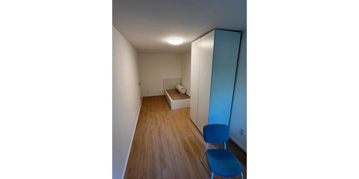 Wohnen auf Zeit München Moosach - 5 Zimmer, 7 m&sup2;, 700&euro; | Angebot:26701593