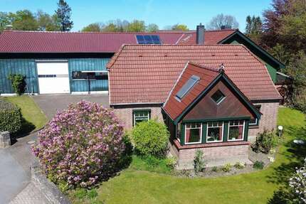 Haus Fockbek - 6 Zimmer, 200 m&sup2;, 1.490&euro; | Angebot:26927256