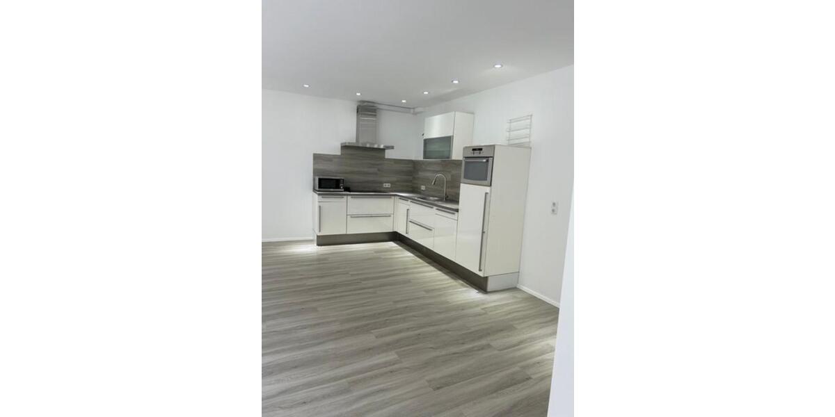 Etagenwohnung Zell (Mosel) - 3 Zimmer, 110 m&sup2;, 850&euro; | Angebot:25046686