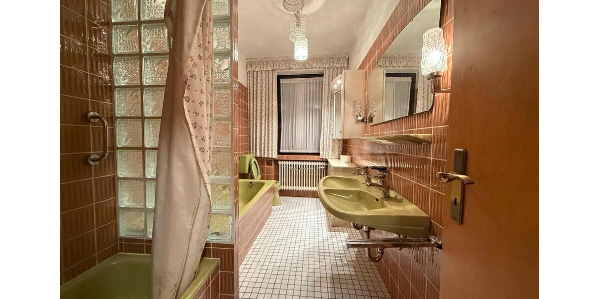 Wohnen auf Zeit Altena - 5 Zimmer, 100 m&sup2;, 10&euro; | Angebot:26127811