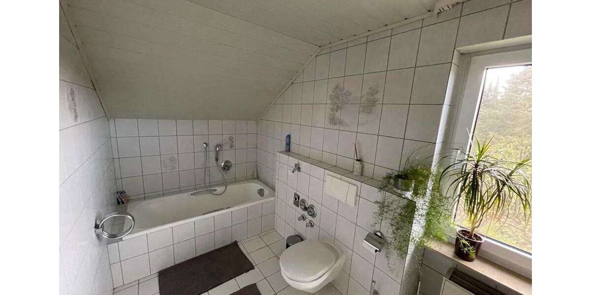 Wohnen auf Zeit Güntersleben - 2 Zimmer, 60 m&sup2;, 120&euro; | Angebot:26254302
