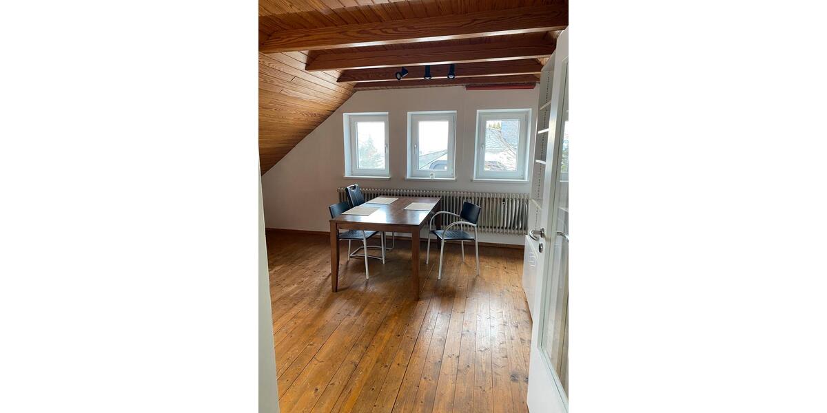 Dachgeschoßwohnung Bayreuth Meyernberg - 2 Zimmer, 41 m&sup2;, 600&euro; | Angebot:25844460