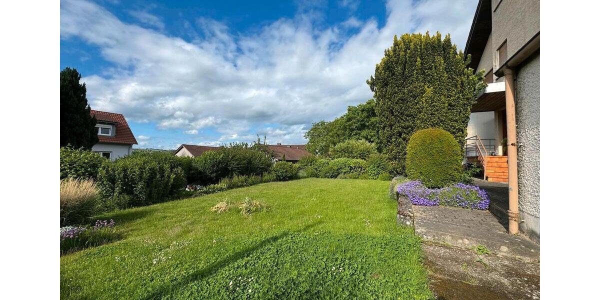 Erdgeschoßwohnung Oedheim - 5 Zimmer, 110 m&sup2;, 1.300&euro; | Angebot:24732662