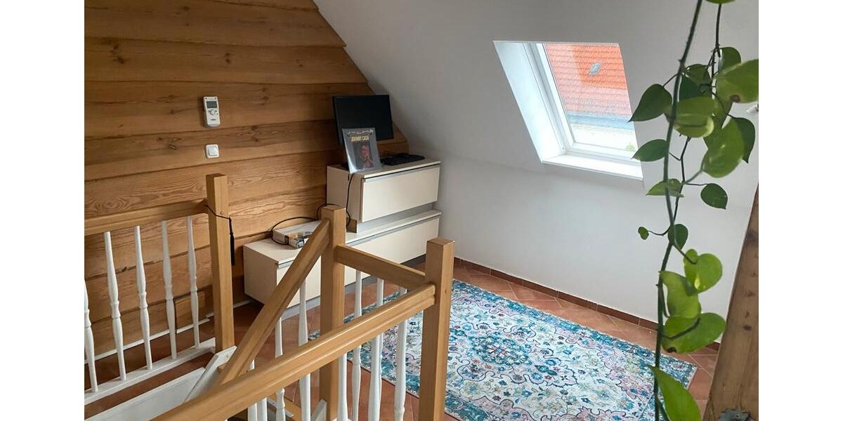Dachgeschoßwohnung Berlin Neukölln - 4 Zimmer, 78 m&sup2;, 1.750&euro; | Angebot:26409229