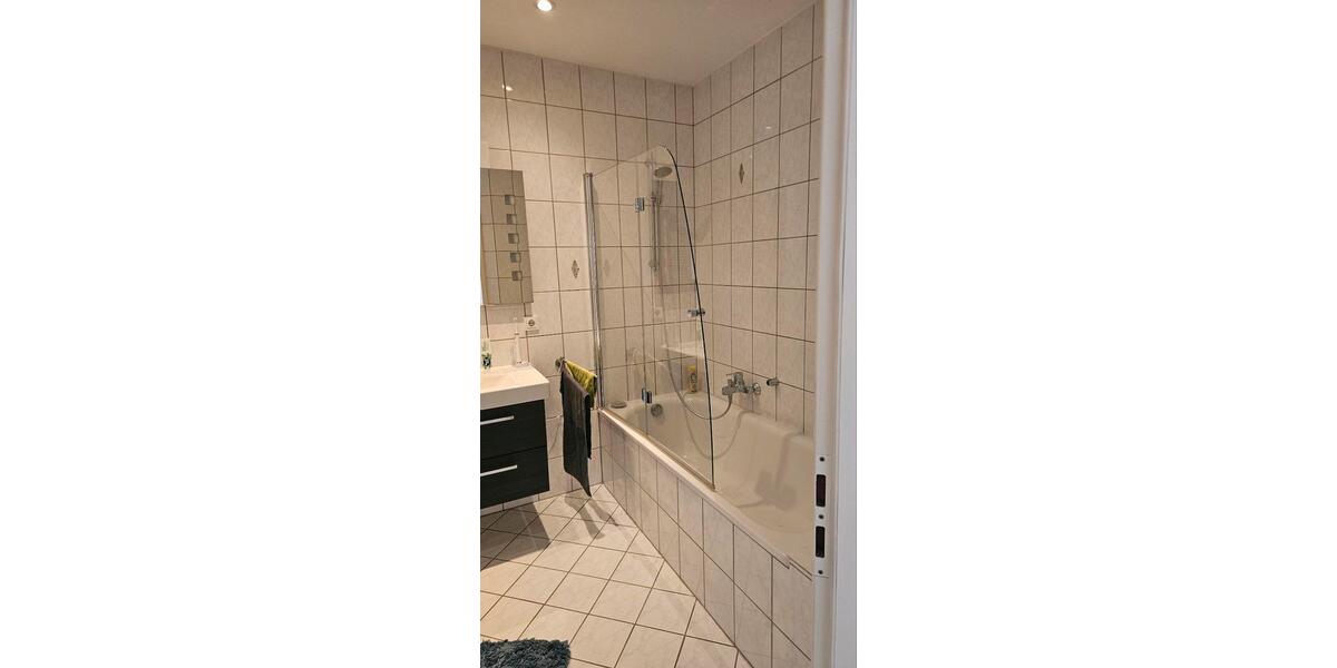 Dachgeschoßwohnung Püttlingen - 3 Zimmer, 100 m&sup2;, 850&euro; | Angebot:26034285