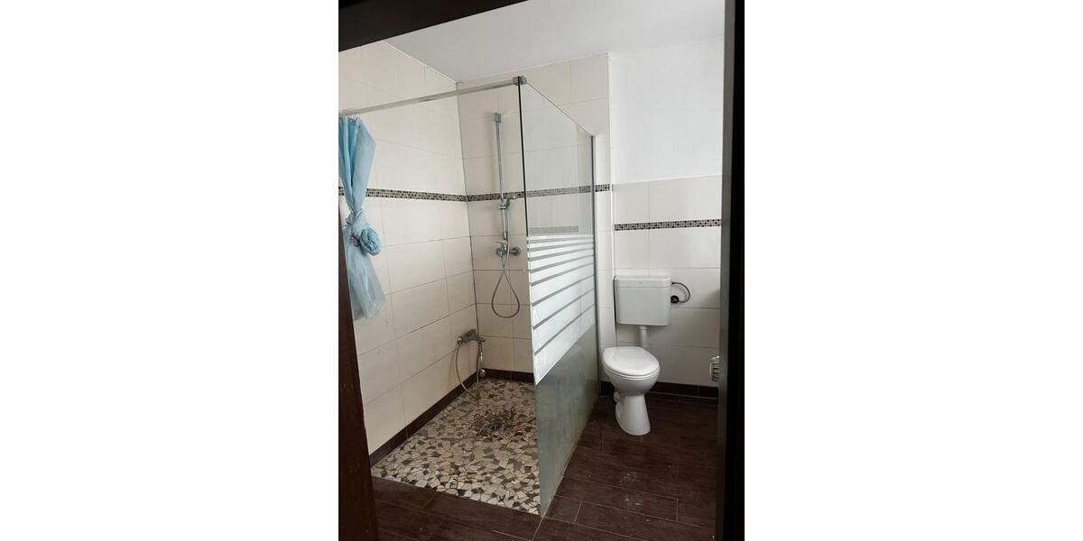 Dachgeschoßwohnung Obernkirchen - 4 Zimmer, 110 m&sup2;, 850&euro; | Angebot:24885929