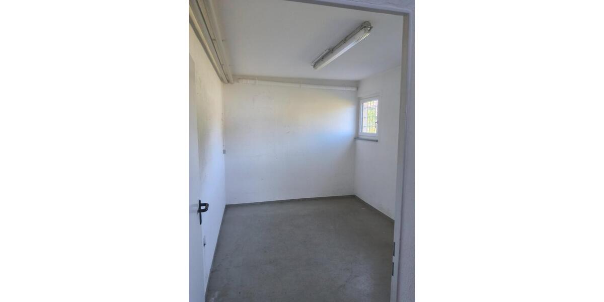 Gewerbeobjekt Tengen - 1.850&euro; | Angebot:23534110