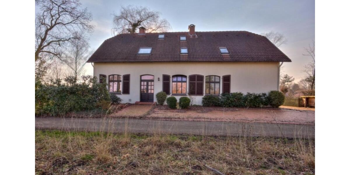 Freistehendes Einfamilienhaus mit großem Garten und Kamin 6 zimmer