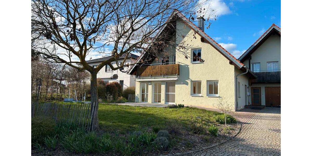 Einfamilienhaus Kolitzheim - 4.5 Zimmer, 165 m&sup2;, 1.600&euro; | Angebot:26007665