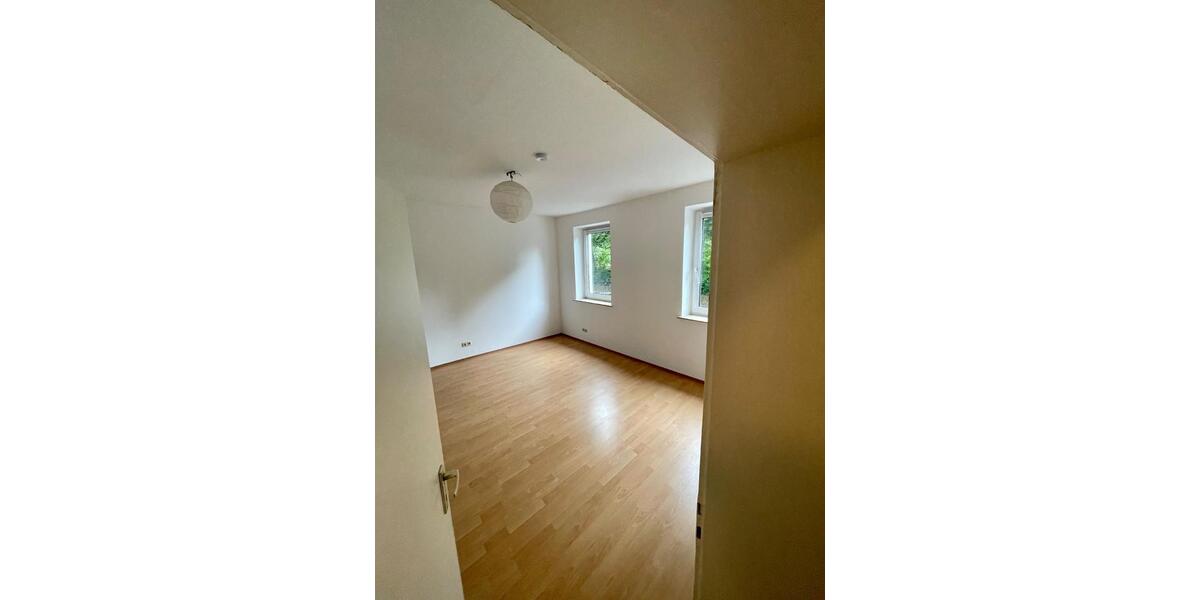 Erdgeschoßwohnung Bayreuth City - 3 Zimmer, 65 m&sup2;, 500&euro; | Angebot:26241333
