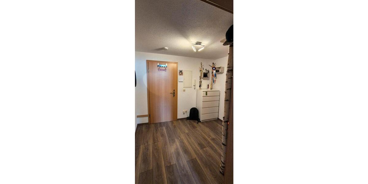 Dachgeschoßwohnung Lößnitz - 2 Zimmer, 74 m&sup2;, 600&euro; | Angebot:25943894