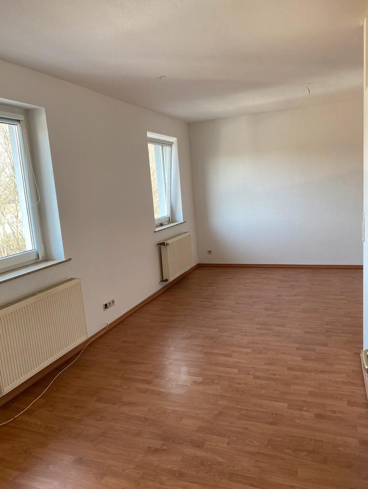 Wohnung ab sofort zu vermieten 2,5 Zimmer Balkon 2 zimmer