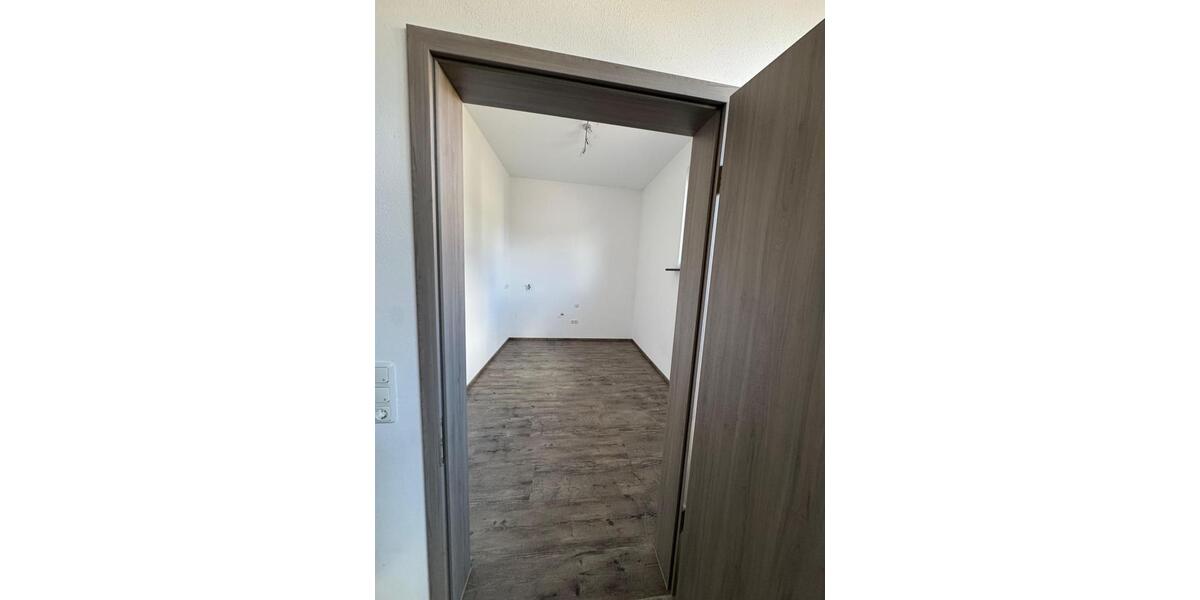 Erdgeschoßwohnung Gemünden am Main - 3 Zimmer, 110 m&sup2;, 900&euro; | Angebot:26440981