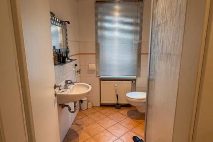 Wohnung Gera - 1 Zimmer, 35 m&sup2;, 450&euro; | Angebot:27698599