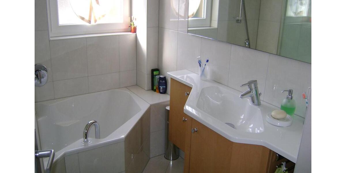 Möblierte 3 Zimmer-Terrassen-Wohnung, inkl. Stromkosten und TV, in Dreieich-Sprendlingen 3 zimmer