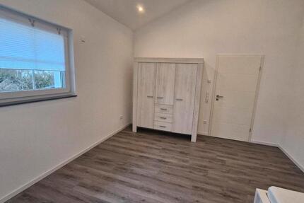 WG-Zimmer in Burgrieden neu & modern 1 zimmer