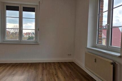 Wohnung Großröhrsdorf - 3 Zimmer, 72 m&sup2;, 560&euro; | Angebot:26034044