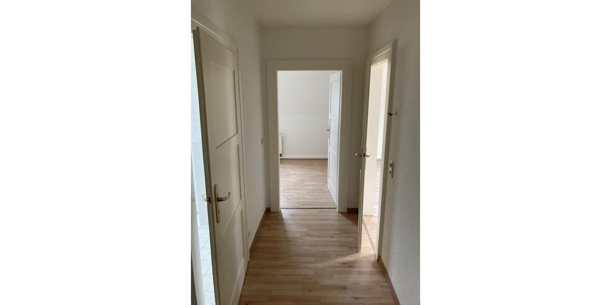 Dachgeschoßwohnung Roßwein - 2 Zimmer, 53 m&sup2;, 269&euro; | Angebot:26038813