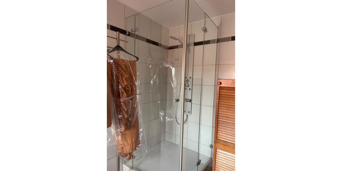 Doppelhaushälfte Heilsbronn - 6 Zimmer, 240 m&sup2;, 1.900&euro; | Angebot:24535997