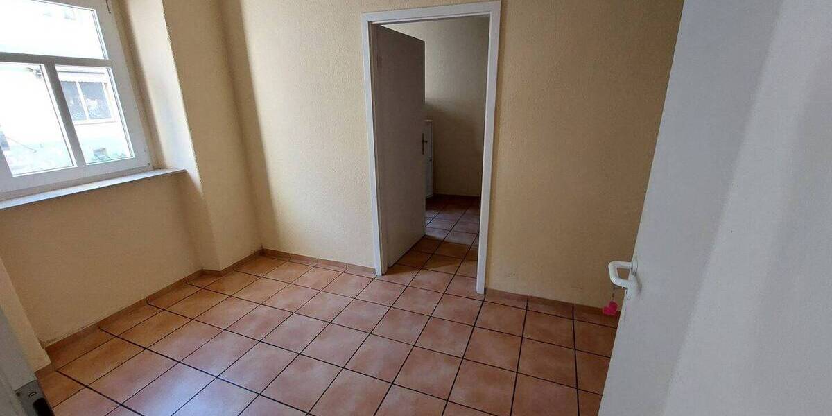 Gewerbeobjekt Roßwein Klinge - 4 Zimmer, 500&euro; | Angebot:22601818