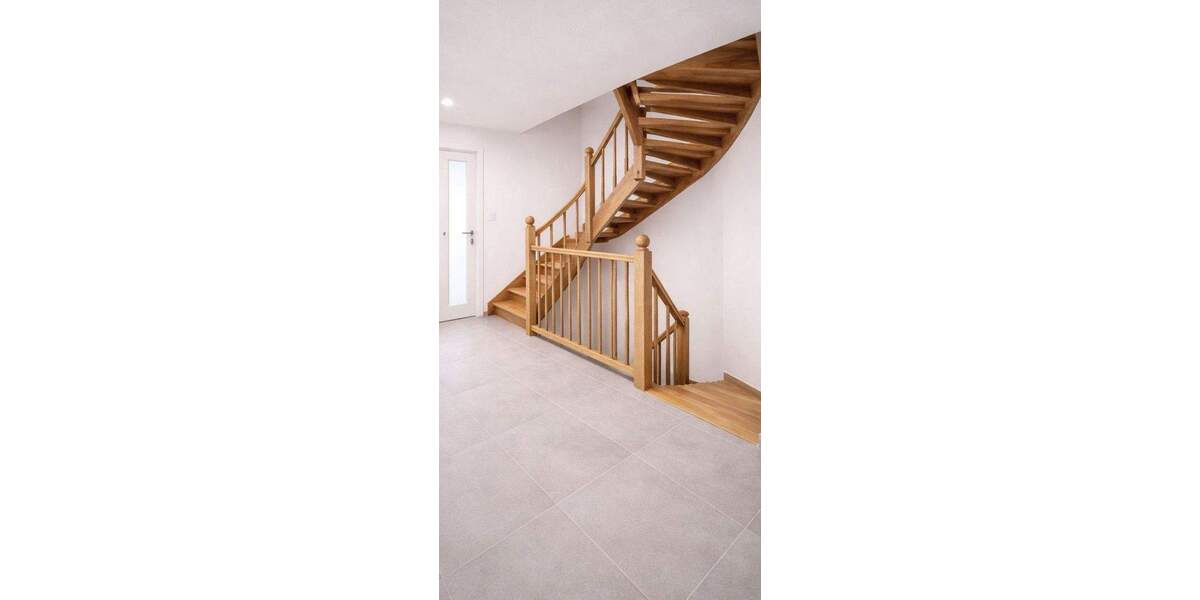 Exklusives Neubau-Reihenmittelhaus - Erstbezug in Kirchseeon vom Eigentümer 6 zimmer