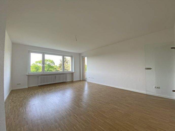 Exklusive 4-Zimmer-Wohnung mit Blick ins Grüne