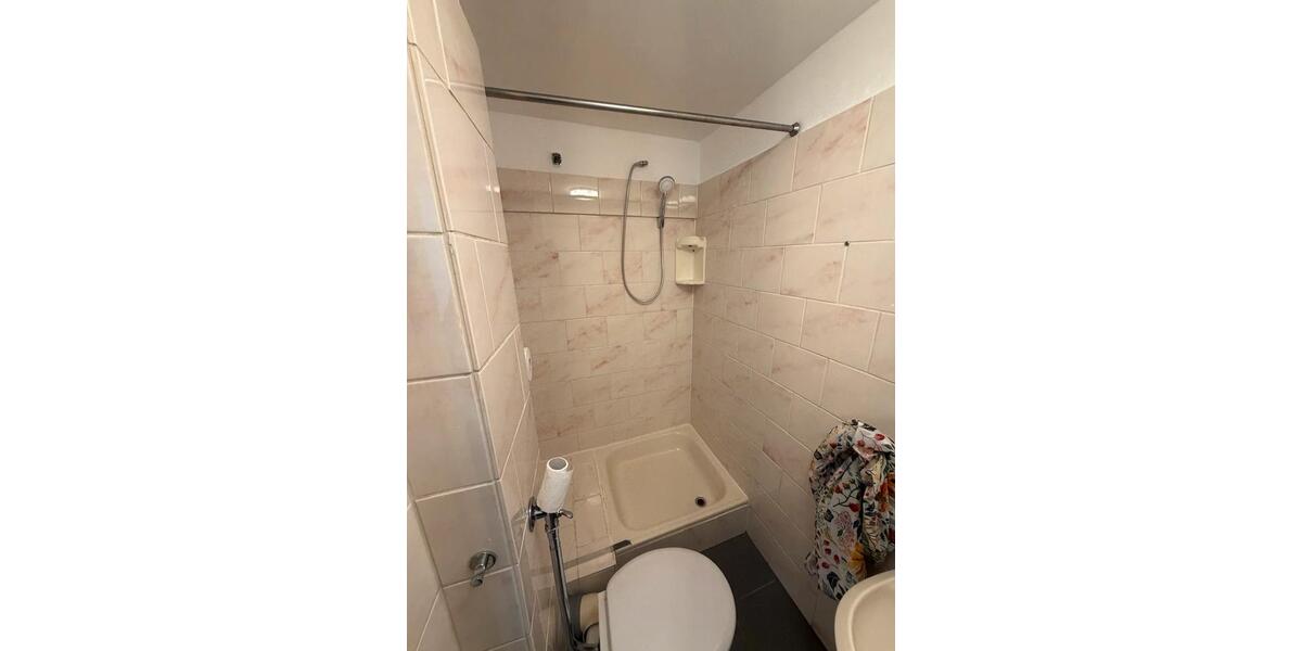 Etagenwohnung Bochum Altenbochum - 1.5 Zimmer, 26 m&sup2;, 700&euro; | Angebot:26536675