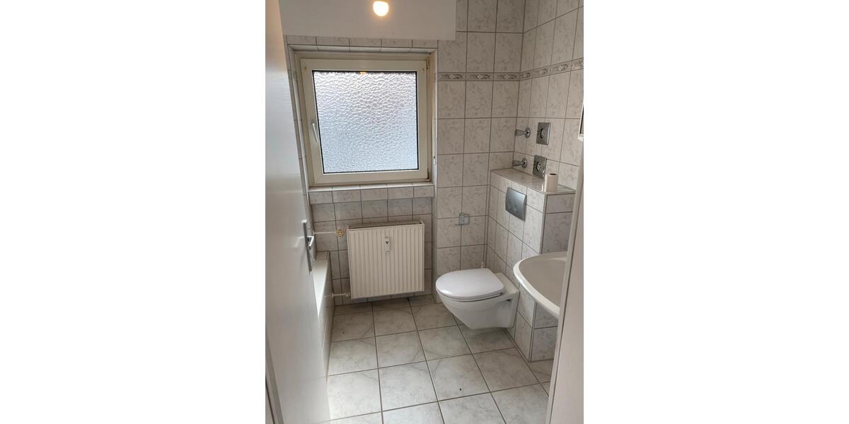 Etagenwohnung Friedrichsdorf - 3 Zimmer, 65 m&sup2;, 997&euro; | Angebot:26211870