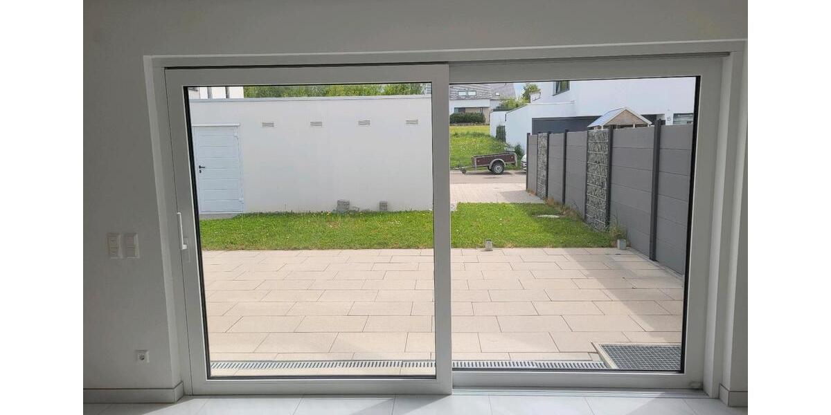 Etagenwohnung Kirchentellinsfurt - 1 Zimmer, 170 m&sup2;, 700&euro; | Angebot:25415723