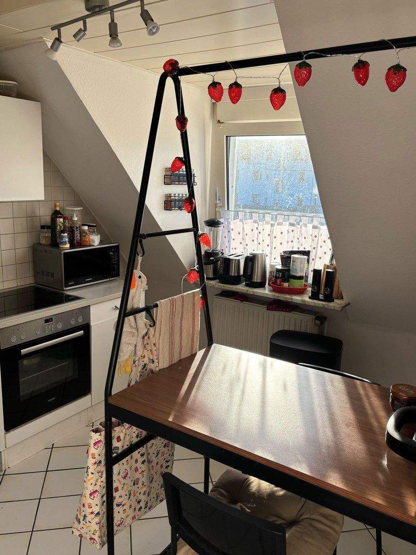 Dachgeschoss-Juwel in Osnabrück - 2 Zimmer auf 90 m² 2 zimmer