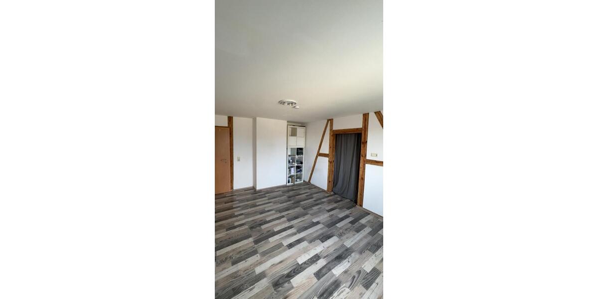 Dachgeschoßwohnung Zehdenick - 3 Zimmer, 80 m&sup2;, 950&euro; | Angebot:26645246