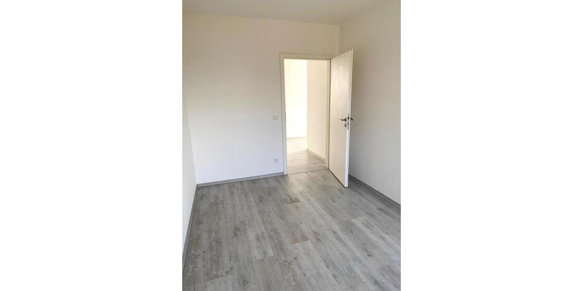 Etagenwohnung Kaiserslautern Engelshof - 3 Zimmer, 77 m&sup2;, 555&euro; | Angebot:26540806