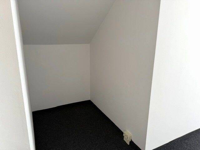 Gewerbeobjekt Güstrow - 1 Zimmer, 32 m&sup2;, 320&euro; | Angebot:25706217