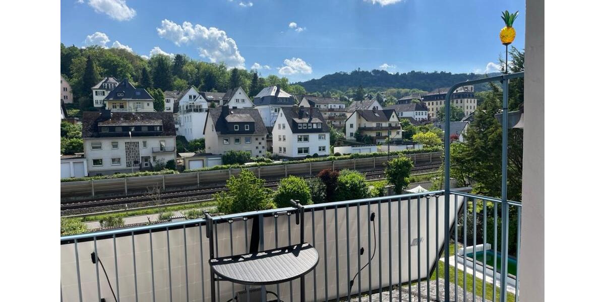 Wohnen auf Zeit Boppard - 3 Zimmer, 95 m&sup2;, 35&euro; | Angebot:22751551