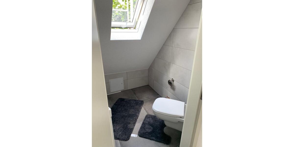 Erdgeschoßwohnung Sindelfingen - 4 Zimmer, 10 m&sup2;, 450&euro; | Angebot:18196157